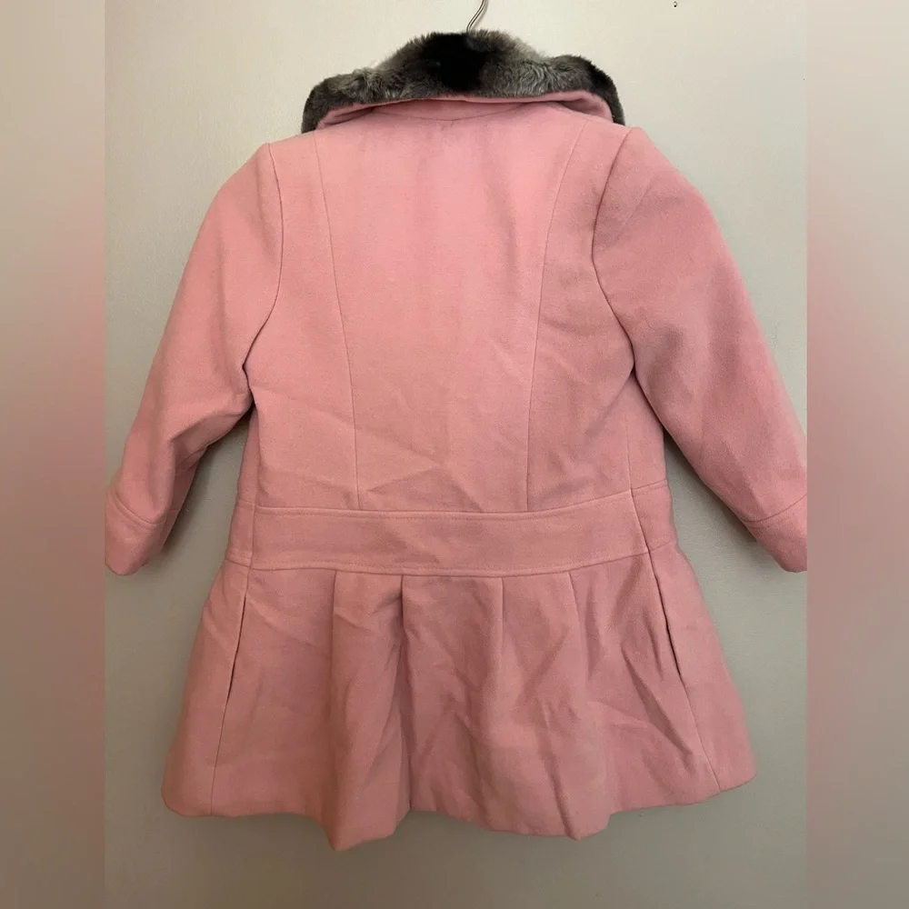 Rothschild Pink FauxFur‎ Trimmed Coat. Size 4